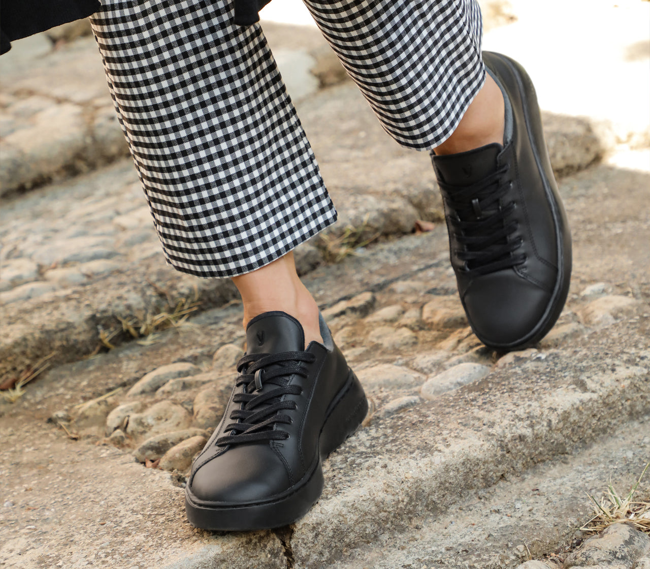 Women's Grape Casual