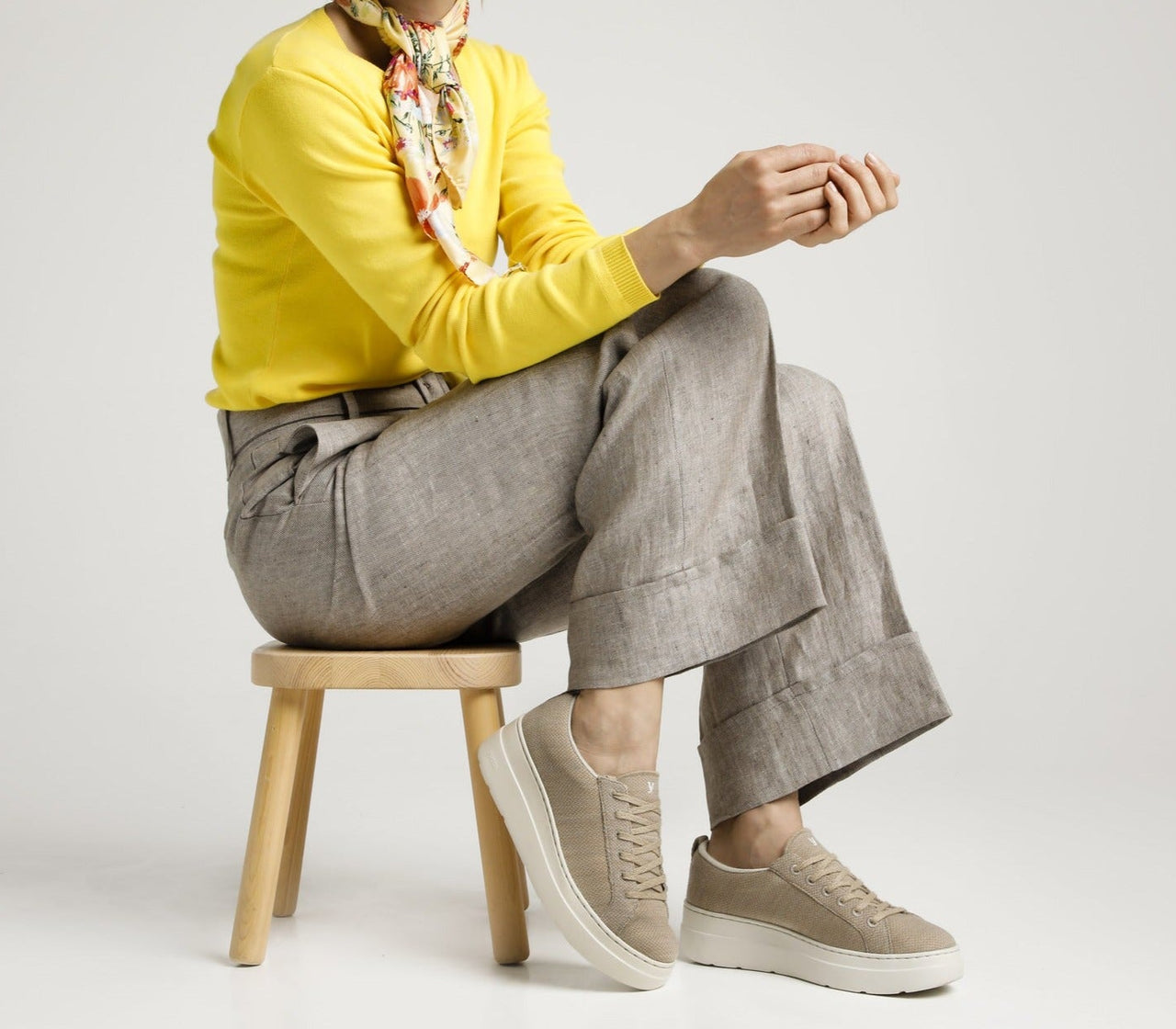 Women's Merino Casual Up